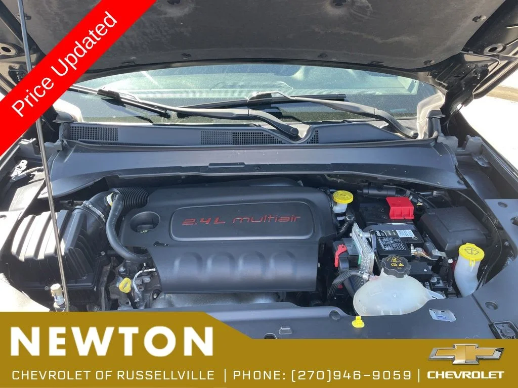 Used 2022 Diamond Black Jeep Latitude image 47