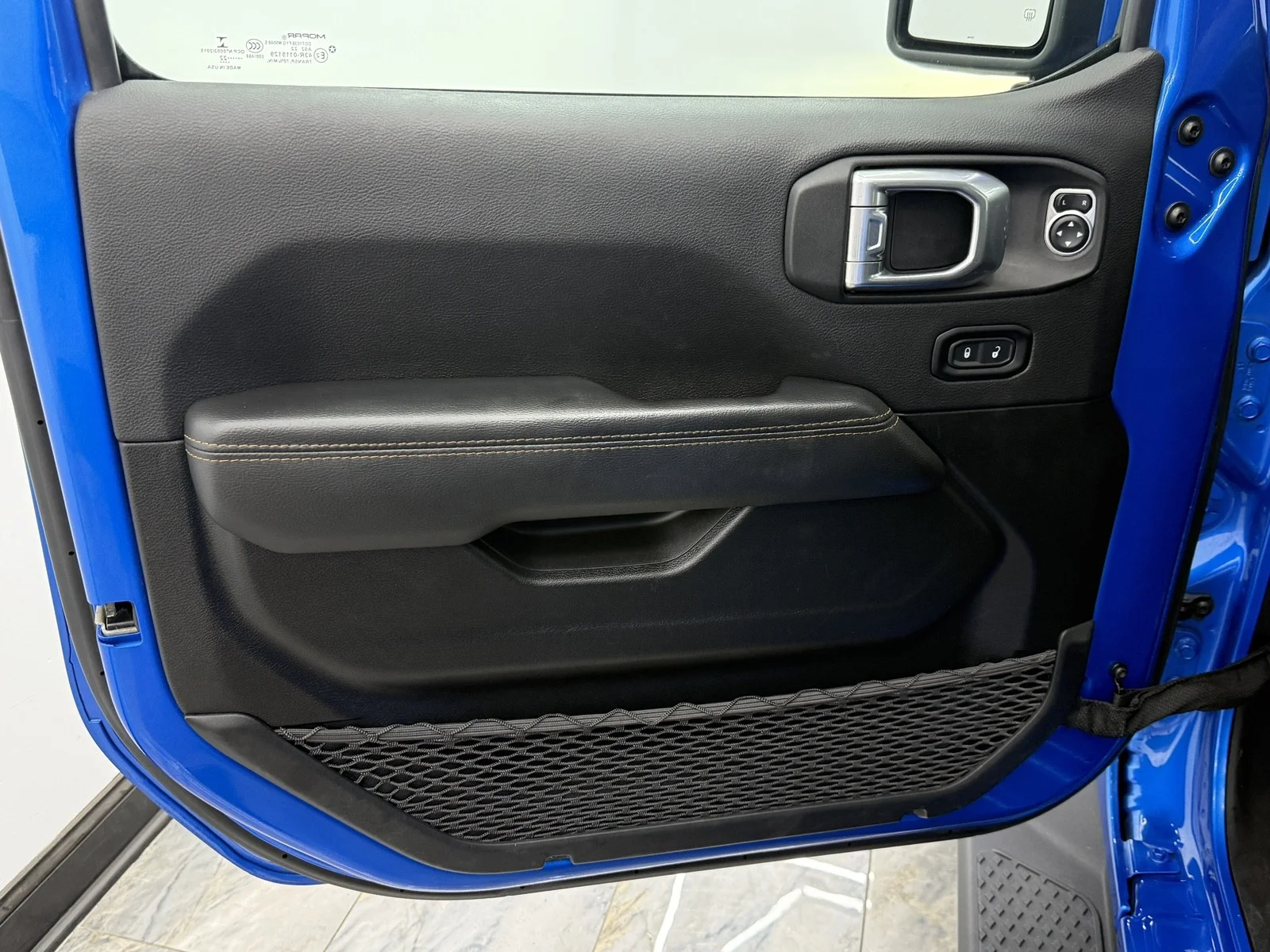 Used 2022 Hydro Blue Pearlcoat Jeep High Altitude 4x4 image 25