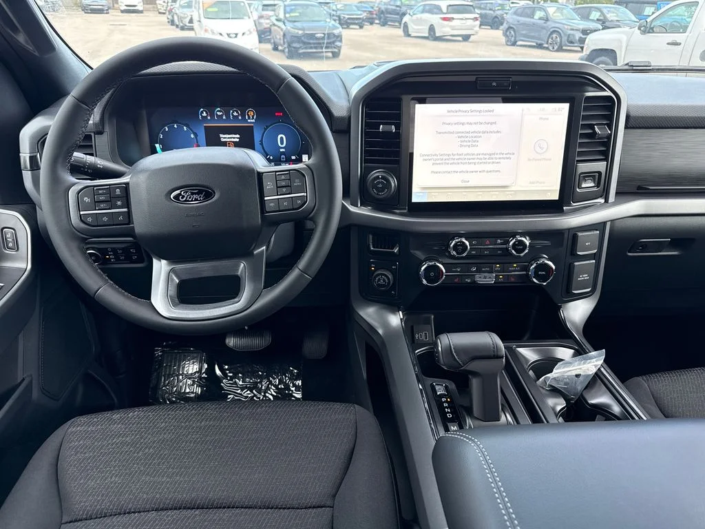 New 2026 Silver Ford XLT image 5