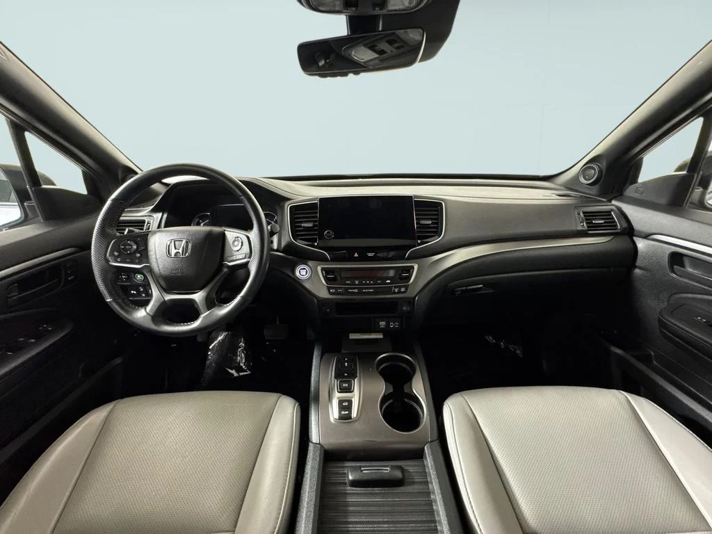 Used 2023 Gray Honda EX-L image 7