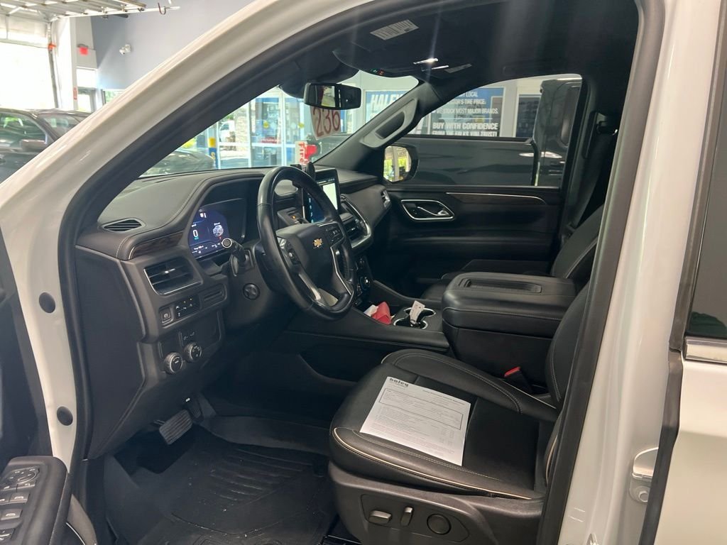 Used 2023 White Chevrolet Premier image 7