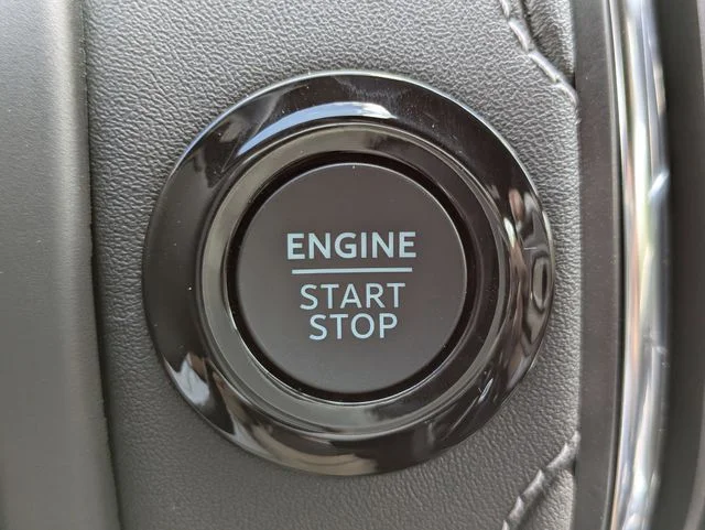 New 2026 Agate Black Metallic Ford MAX Platinum® image 29
