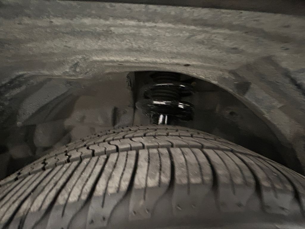 Used 2017 Black Jeep Latitude image 22