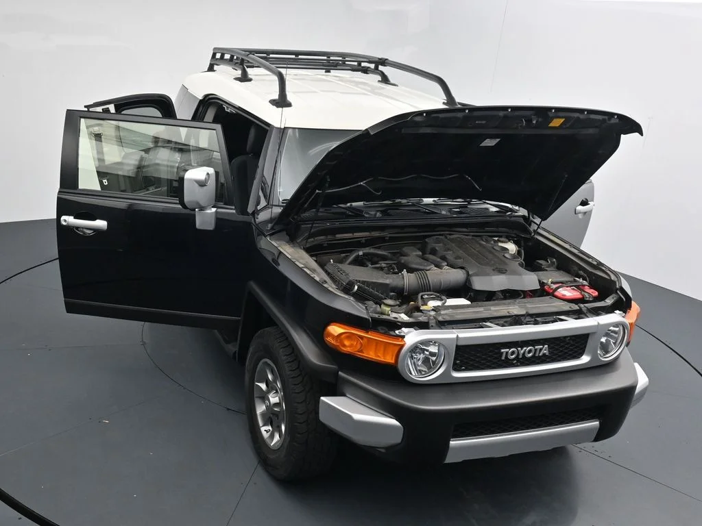 Used 2013 Black Toyota Base image 24