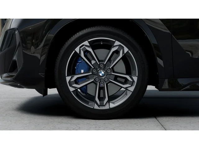 New 2026 Black Sapphire Metallic BMW M35i image 7