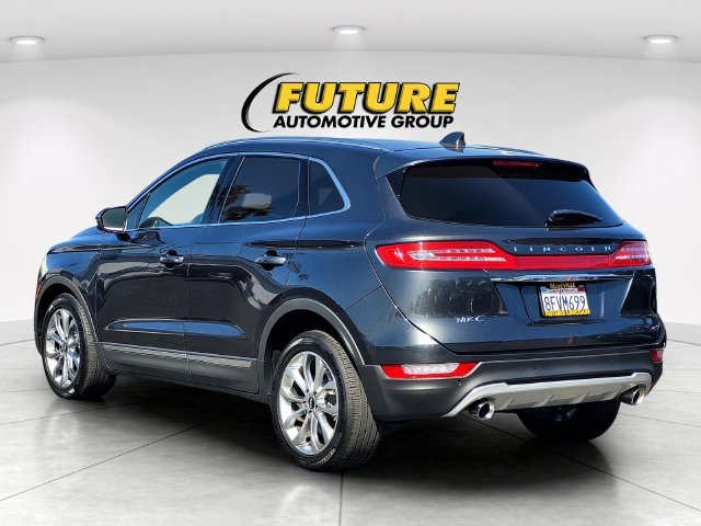 Used 2019 Gray Lincoln Select image 6