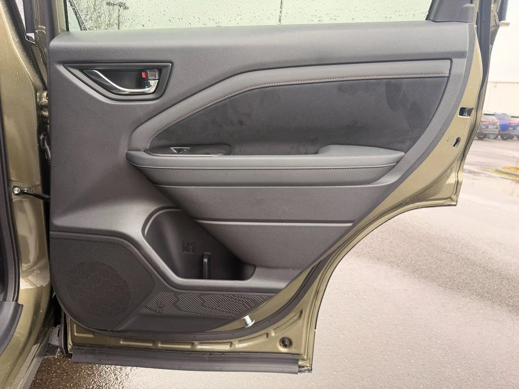 New 2026 AUTUMN GREEN METALLIC Subaru Touring image 64
