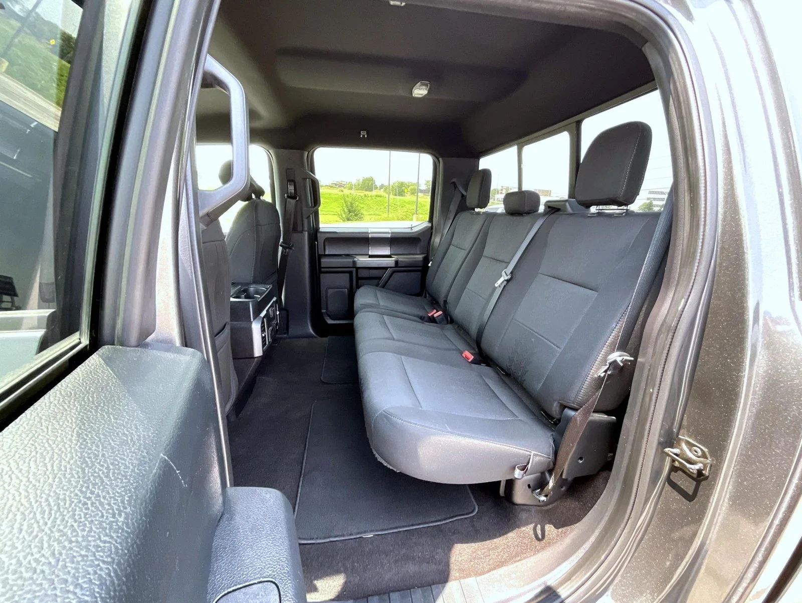 Used 2020 Gray Ford XLT image 19