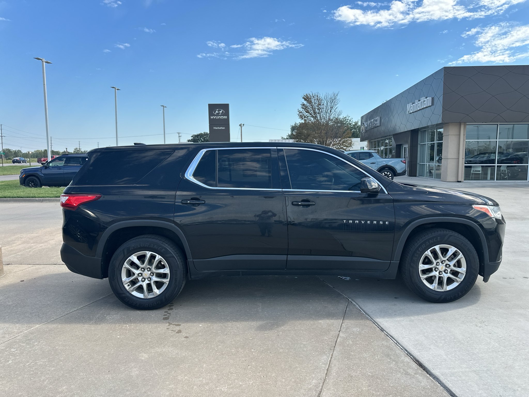 Used 2018 Mosaic Black Metallic Chevrolet LS image 12