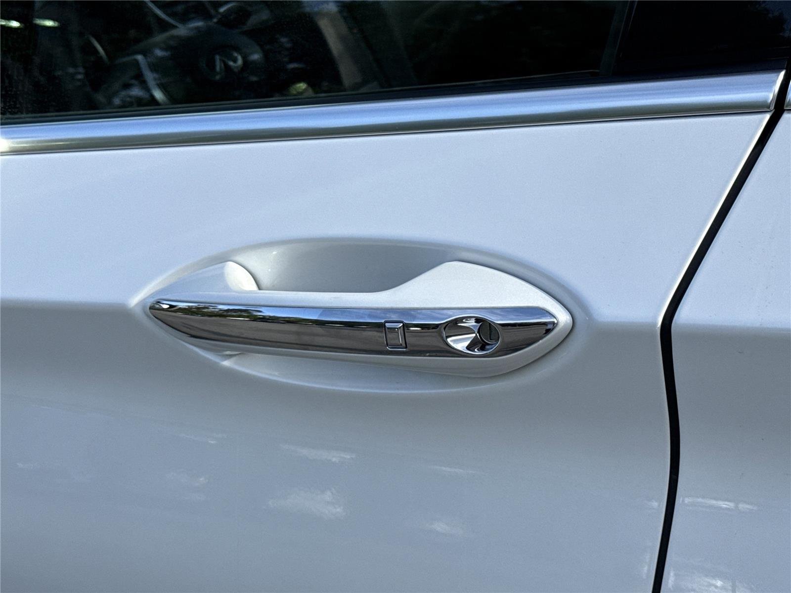 Used 2023 Radiant White INFINITI SENSORY image 35