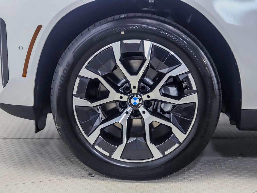 Used 2026 BMW X3 30 with VIN 5UX53GP0XT9200040 for sale in Minneapolis, Minnesota