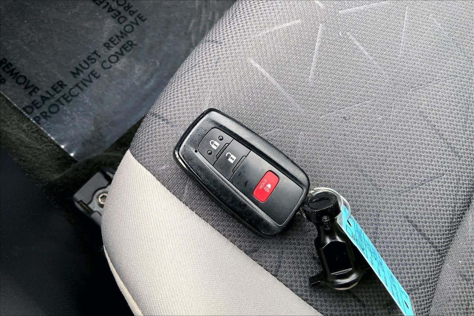 Used 2024 Magnetic Gray Metallic Toyota Hybrid XLE image 15