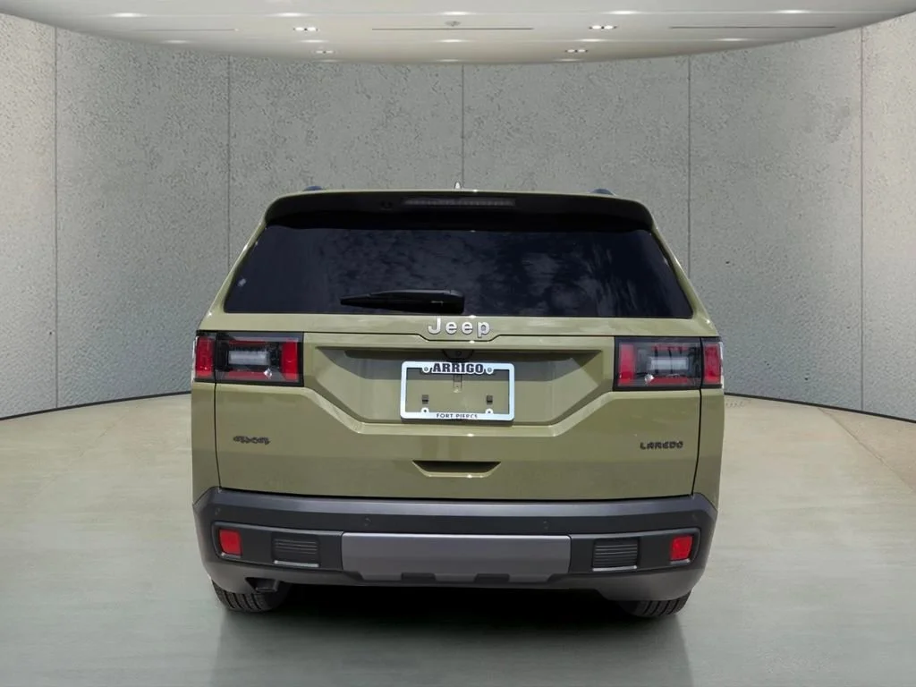 New 2026 41 Exterior Paint Jeep Laredo image 5