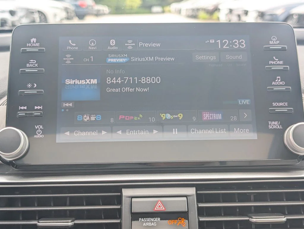 Used 2018 Red Honda Touring image 35