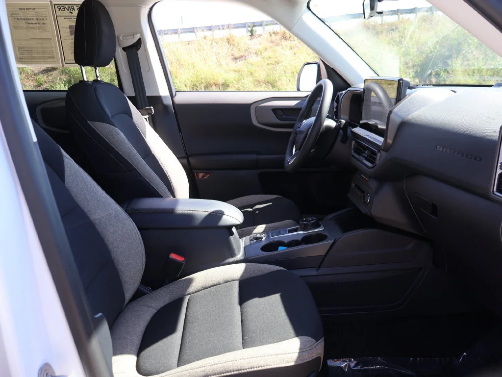 Used 2025 Oxford White Ford Big Bend image 8