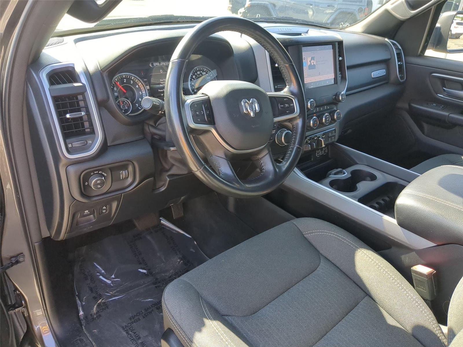 Used 2022 Granite Crystal Metallic Clearcoat Ram Big Horn image 15