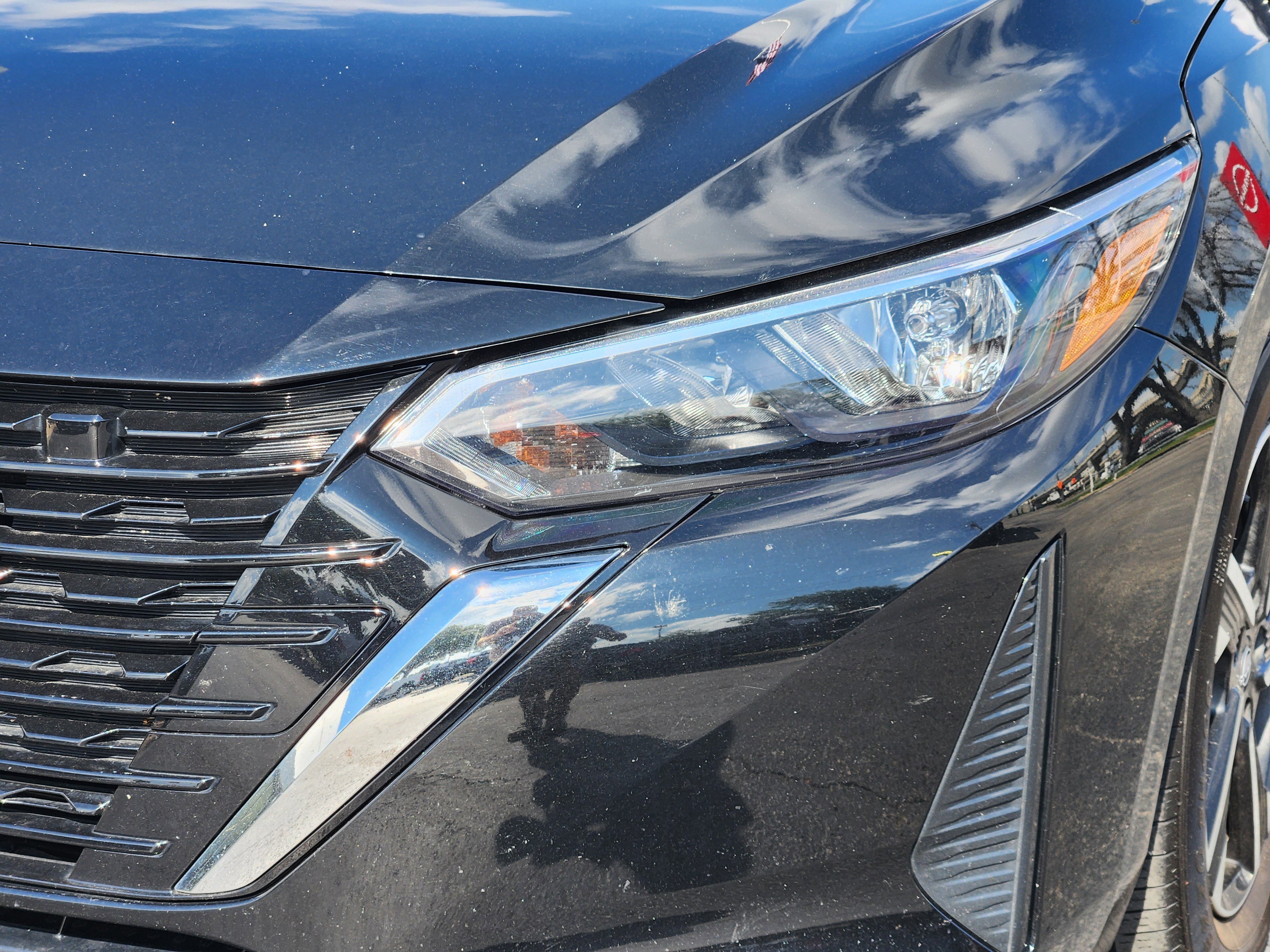 Certified Used 2024  Nissan SV image 8