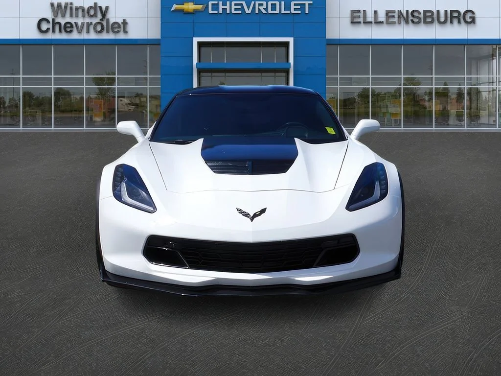2016 Chevrolet Corvette 2LZ - Photo 2