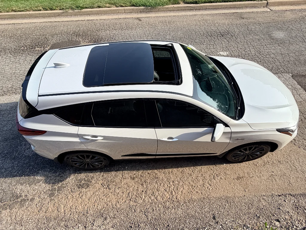 Used 2024 Platinum White Pearl Acura w/A-Spec Advance Package image 9