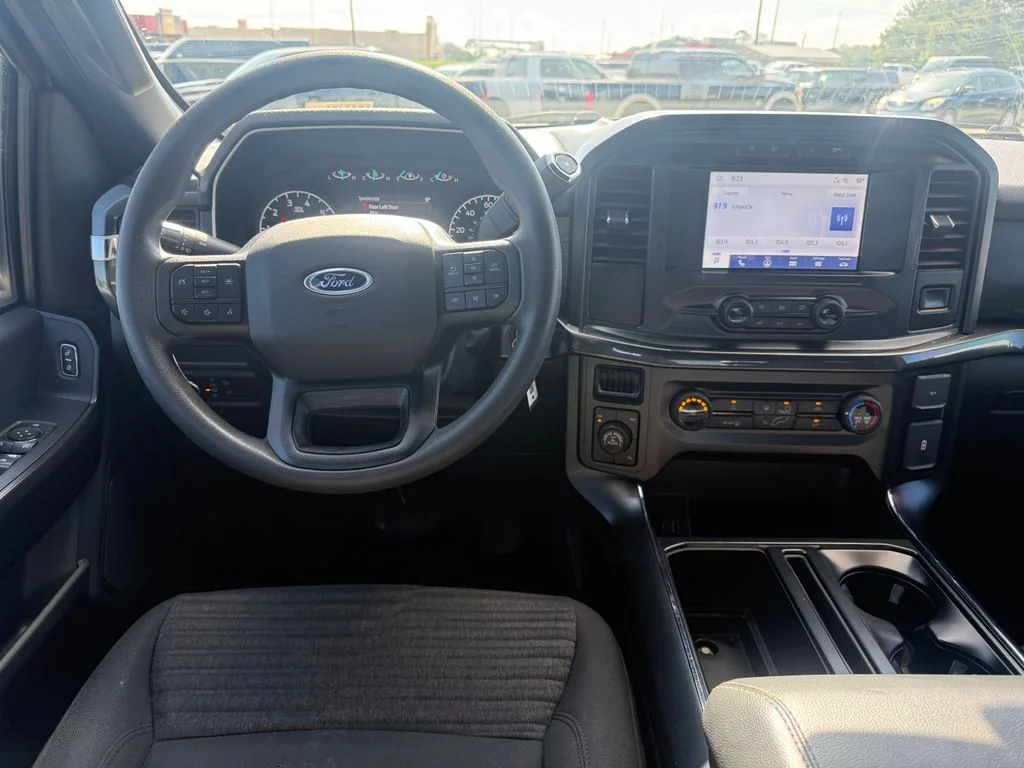 Used 2021 Gray Ford XL image 8