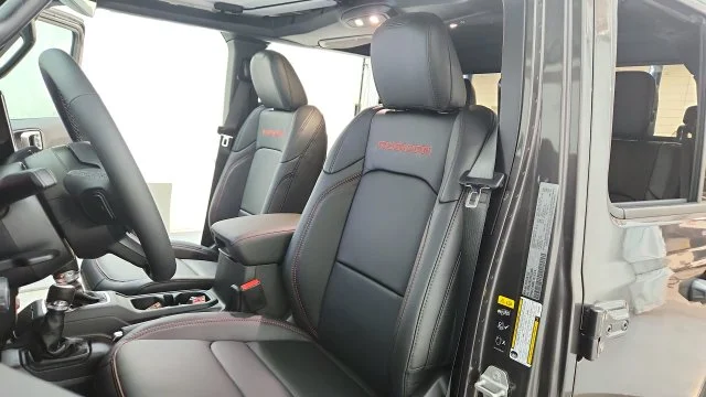 New 2027 Granite Crystal Metallic Clearcoat Jeep Rubicon X image 17