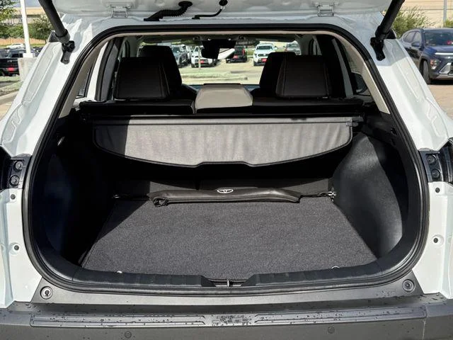 Certified Used 2024 WIND CHILL PEARL Toyota XLE image 29