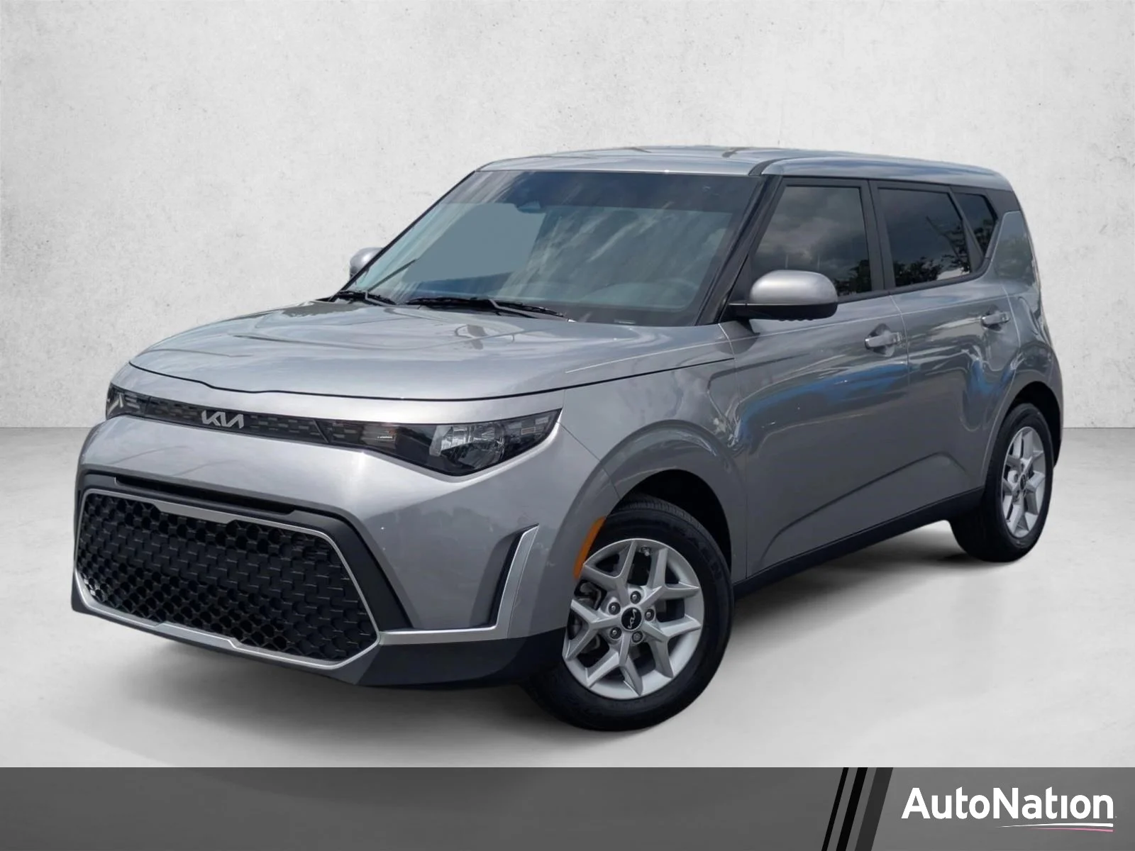 2024 Kia Soul 2.0L LX IVT's photo