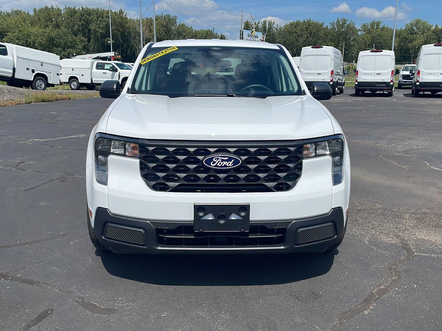 New 2026 Oxford White Ford XL image 7