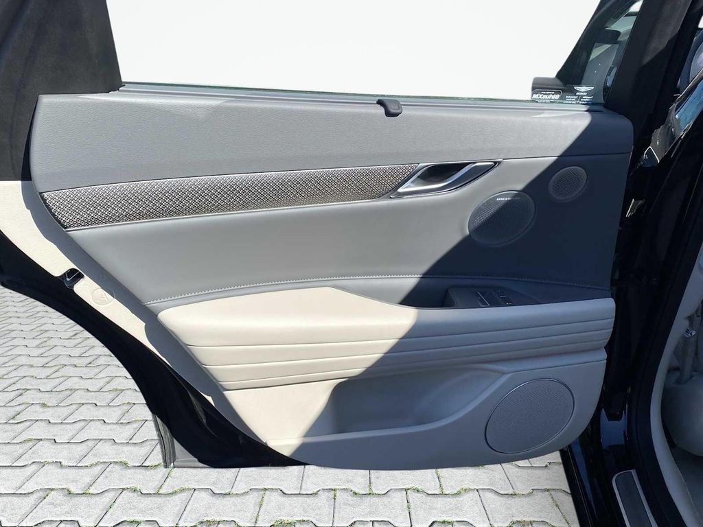 New 2026 Black Genesis 3.5T image 30