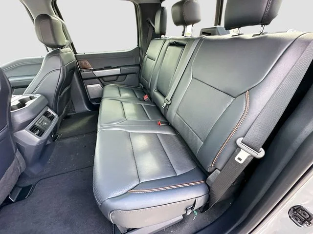New 2026 Avalanche Ford Lariat image 17