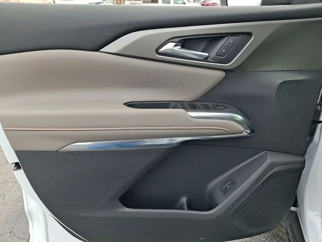 New 2026 White Chevrolet LT image 10