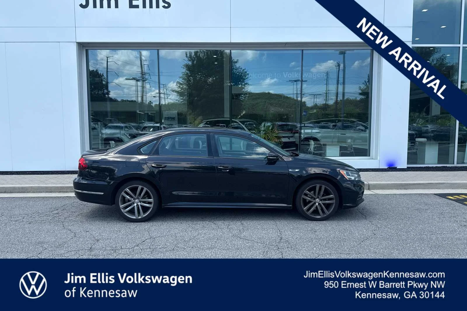 2018 Volkswagen Passat's photo