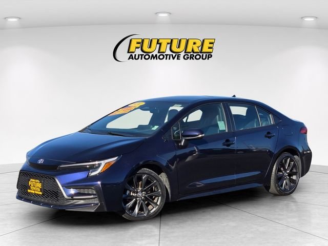 Used 2024  Toyota XSE image 8