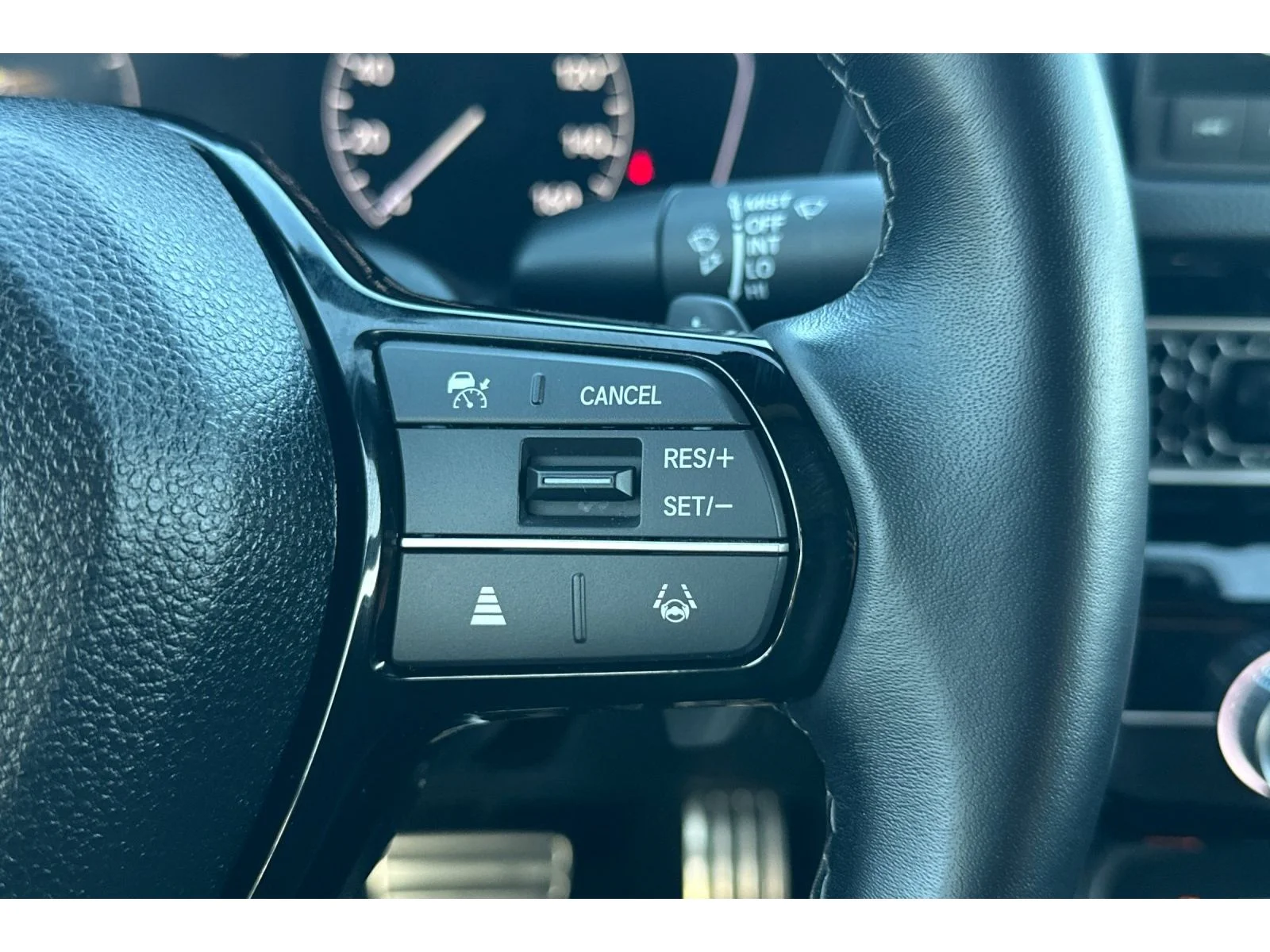 Used 2025 Meteorite Gray Metallic Honda Sport image 37