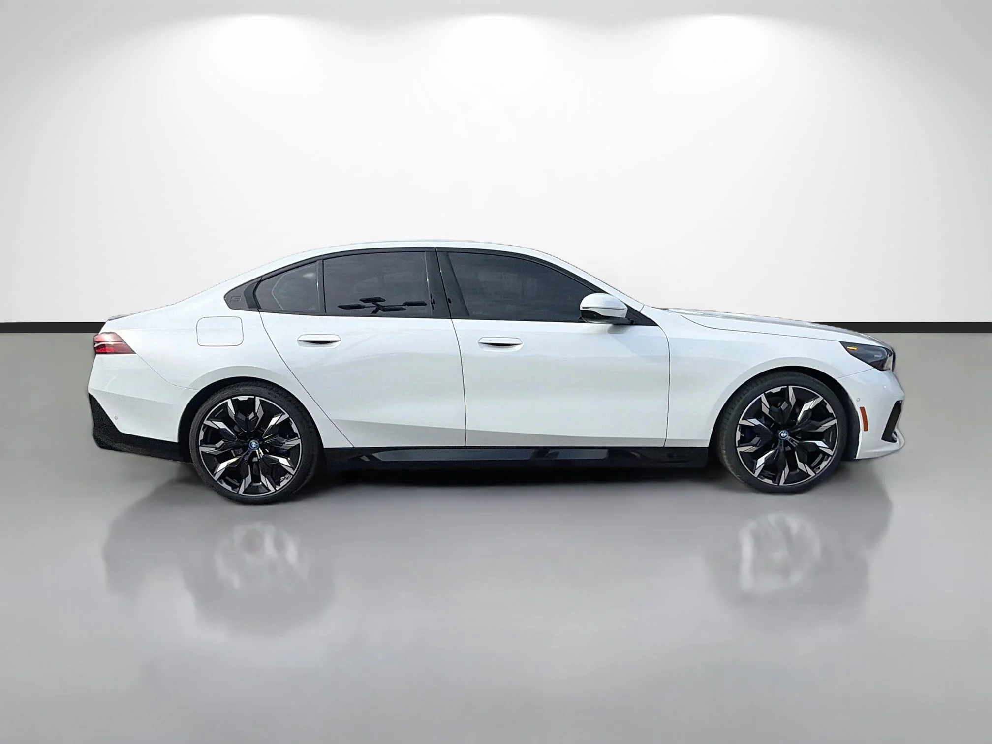 Certified 2024 BMW i5 40 with VIN WBY33FK03RCP86164 for sale in Tampa, FL
