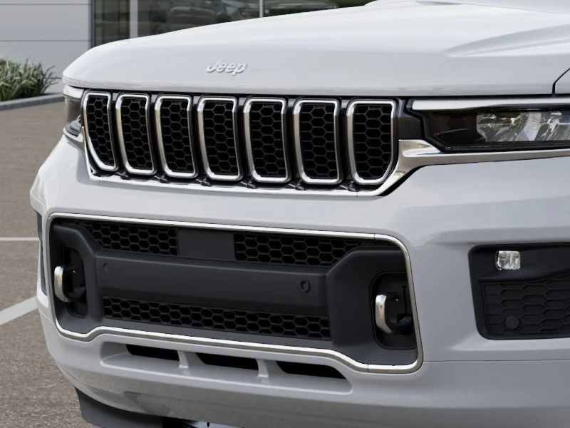 2025 Jeep Grand Cherokee Overland - Photo 25