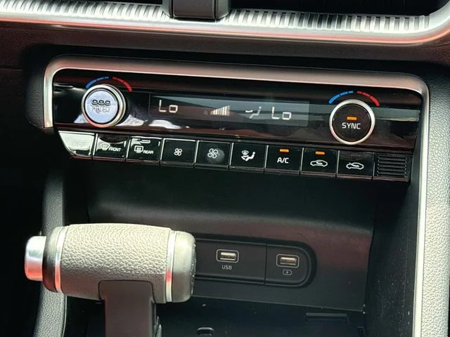 Used 2022 Gray Kia GT-Line image 18