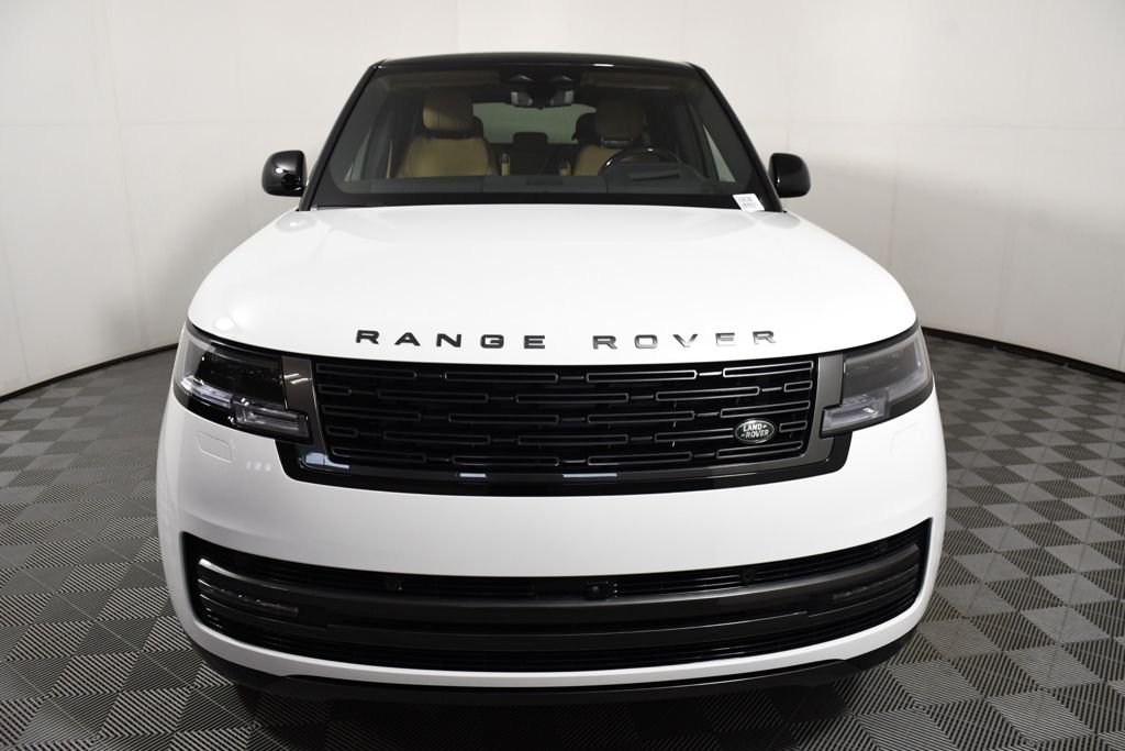 New 2026 Fuji White Land Rover SE image 10