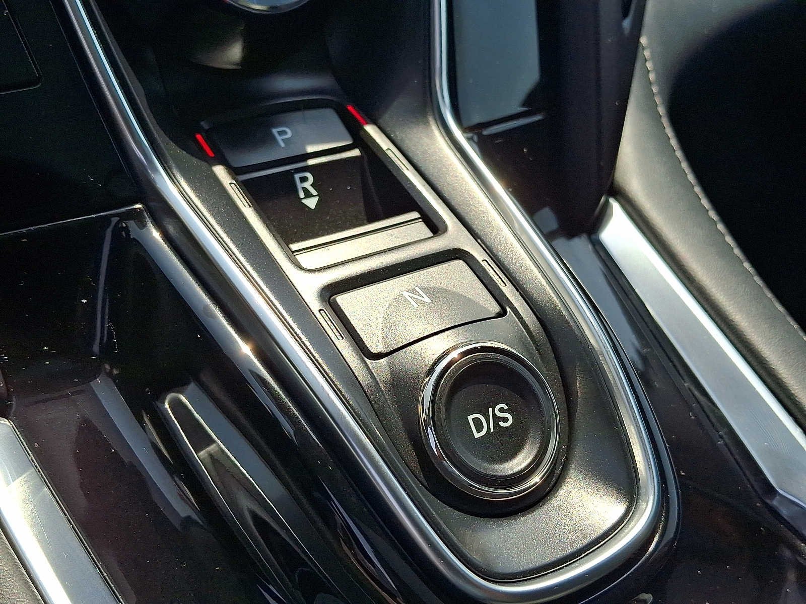 Used 2023 Majestic Black Pearl Acura SH-AWD image 16