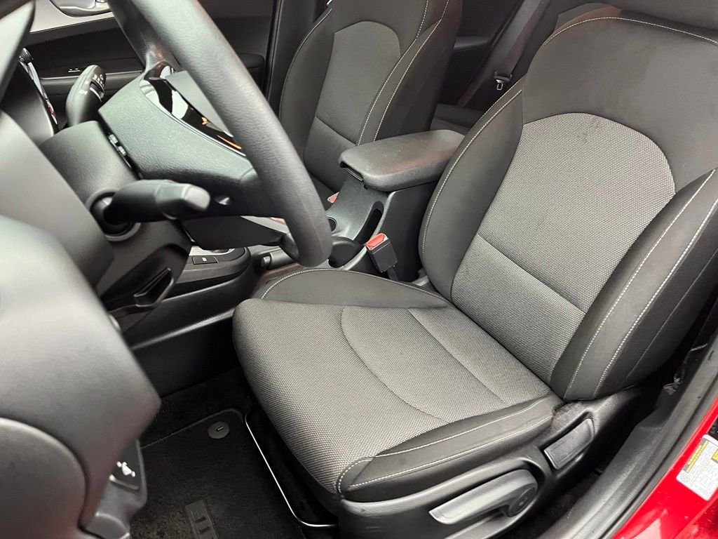Used 2023 Currant Red Kia LXS image 23