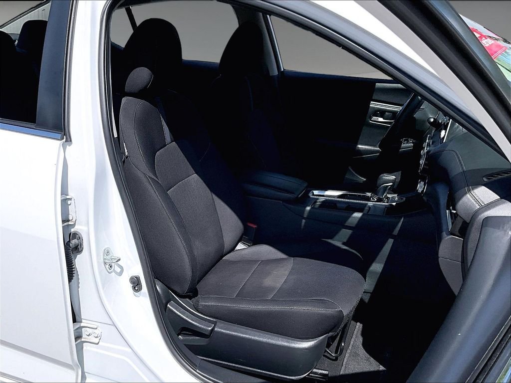 Certified Used 2024 White Nissan SV image 11