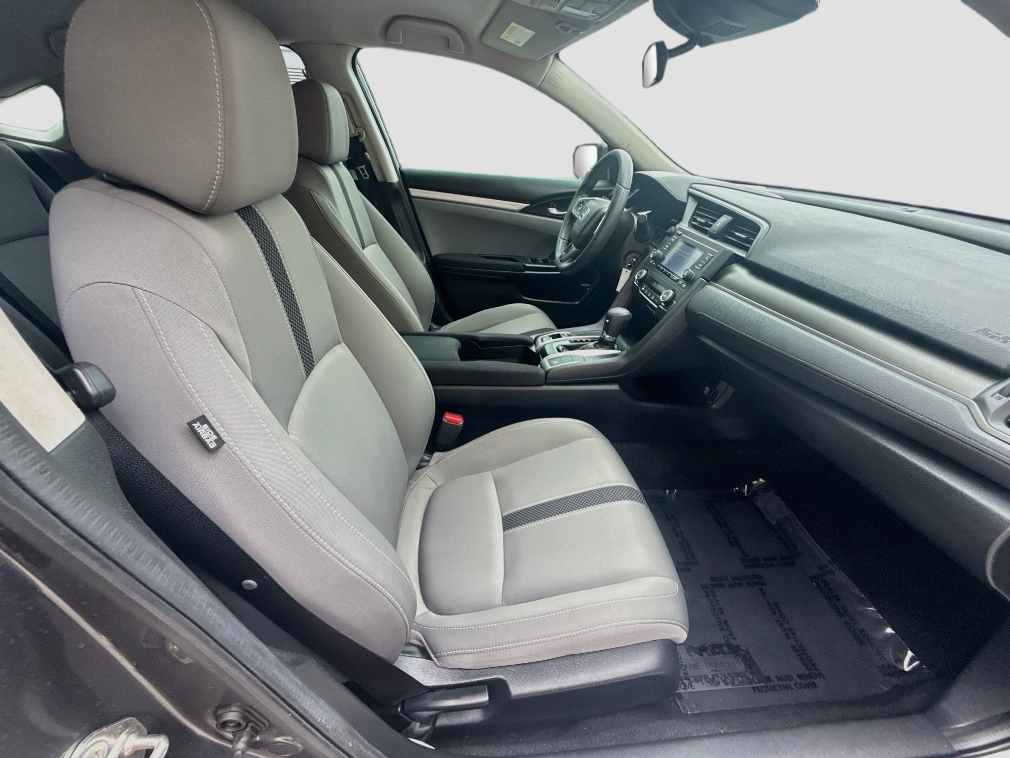Used 2019 Modern Steel Metallic Honda LX image 31