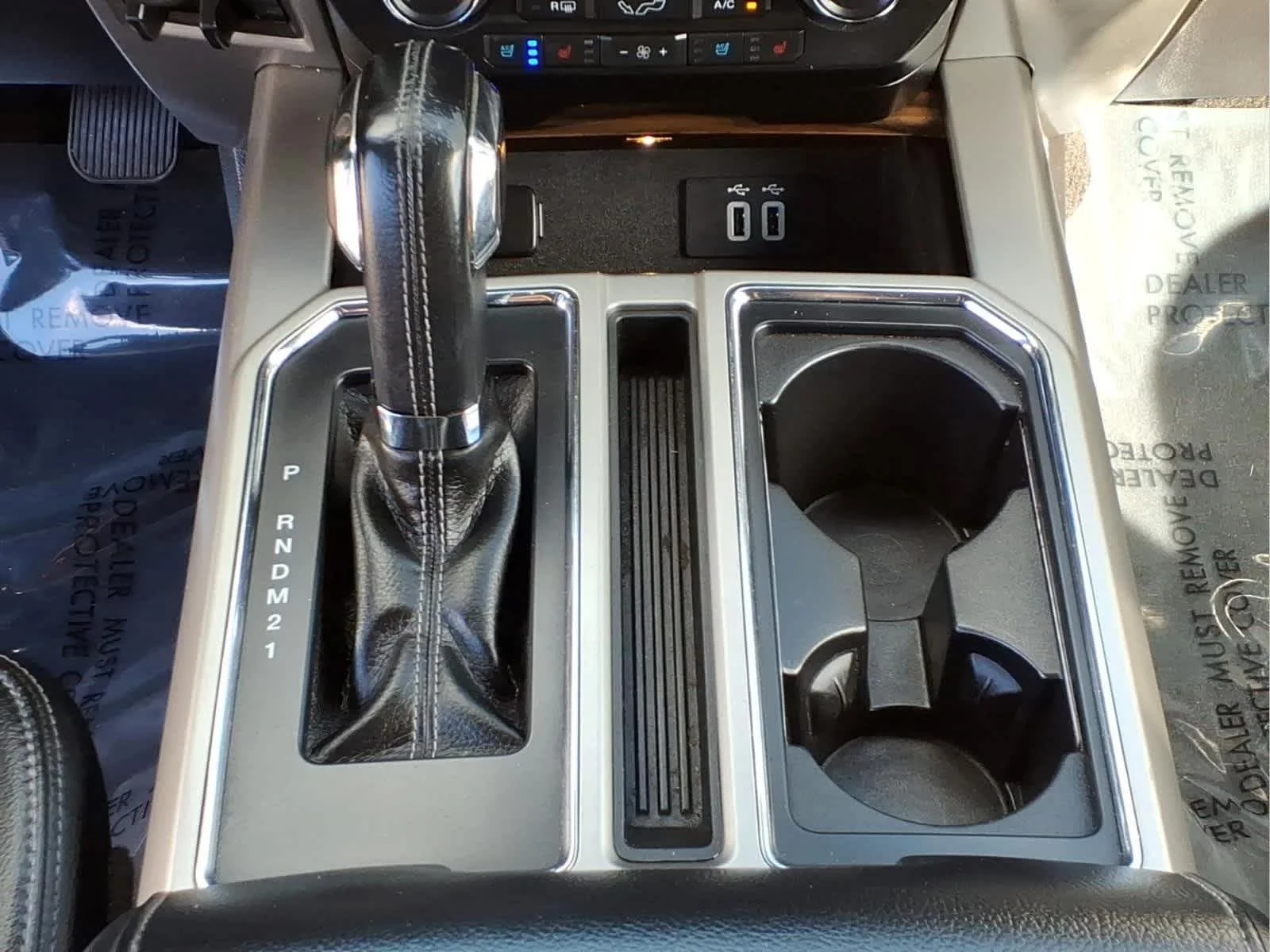 Used 2016 Blue Jeans Metallic Ford Lariat image 25