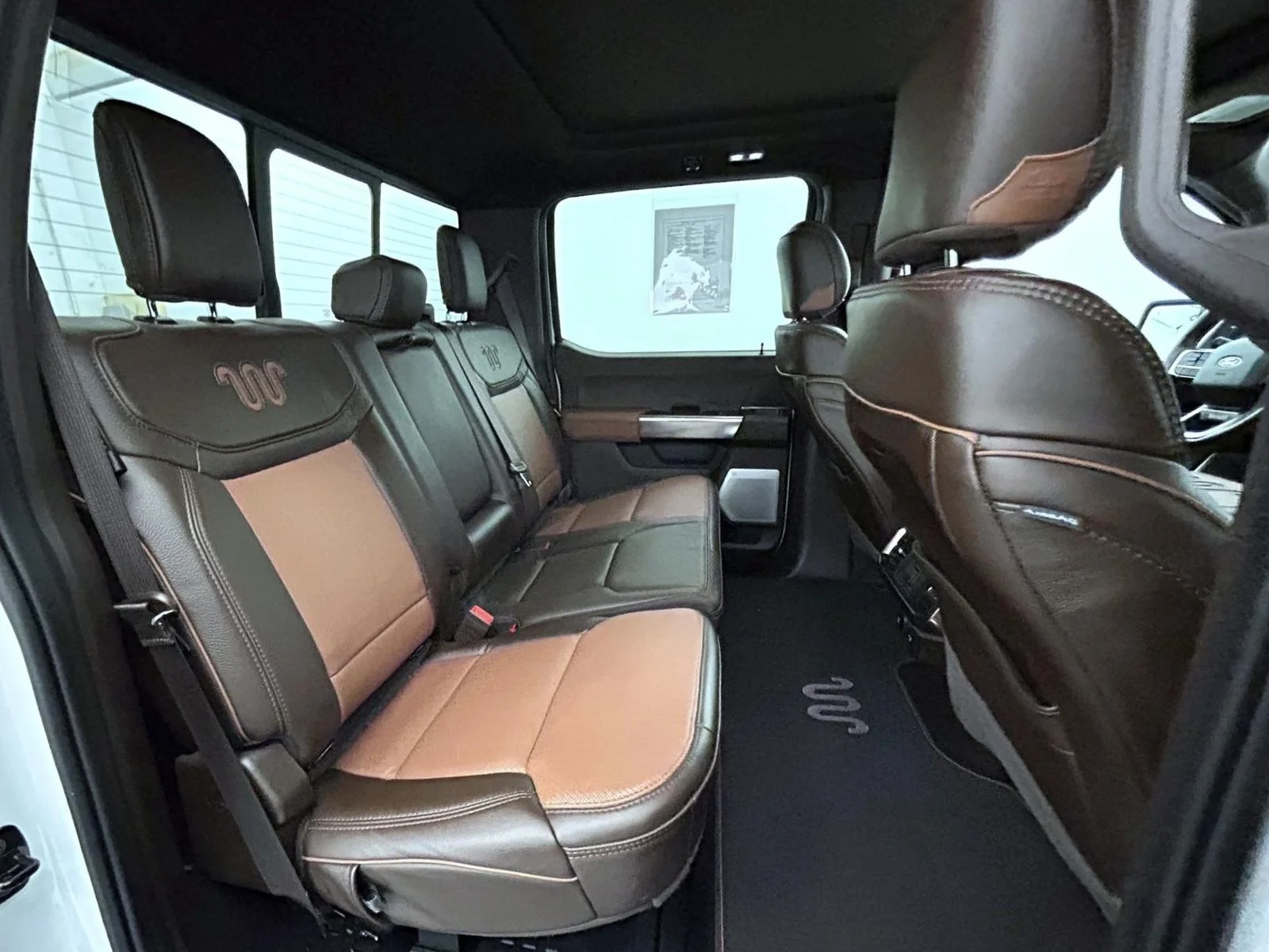 Used 2024 White Ford King Ranch image 18