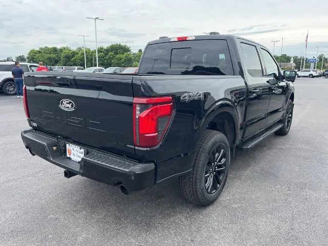 New 2026 Agate Black Metallic Ford XLT image 5