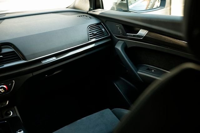 Certified Used 2024 Mythos Black Metallic Audi Premium image 27