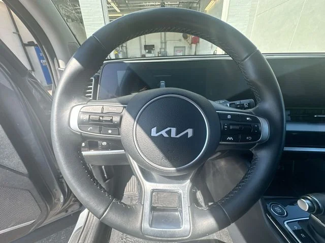 Certified Used 2025 Silver Kia EX image 16