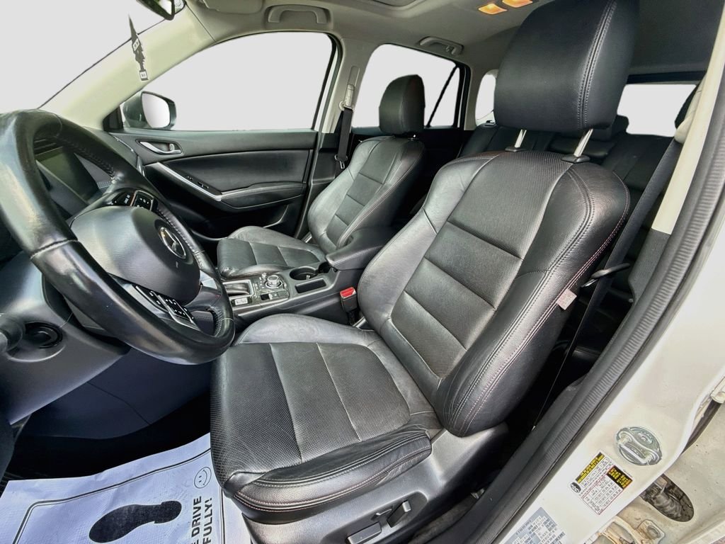 Used 2016 Crystal White Pearl Mica Mazda Grand Touring image 20
