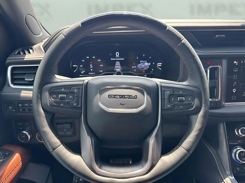 Used 2024 White GMC Denali Ultimate image 17