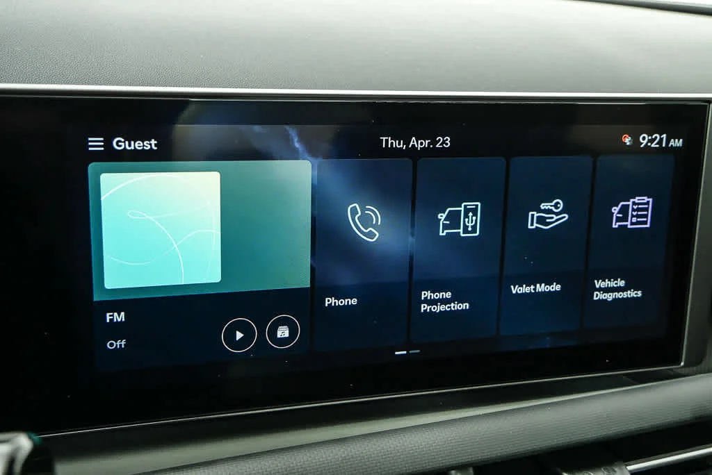 New 2026 Rockwood Green Hyundai SEL FWD image 23